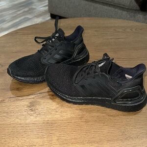 Adidas Continental Ultraboost